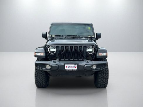 Used 2022 Jeep Gladiator Willys image 2