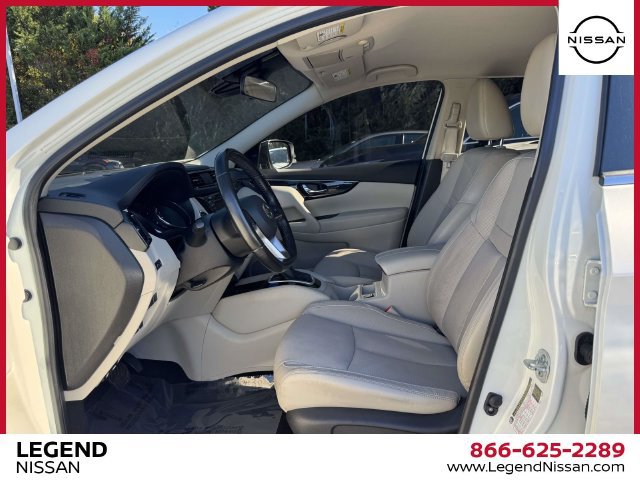 Used 2019 Nissan Rogue Sport SL AWD/4WD image 14