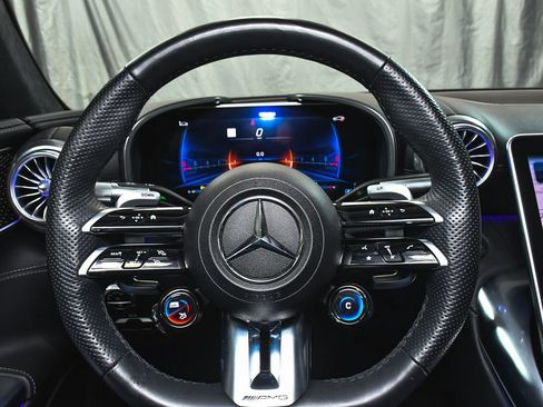 Used 2022 Mercedes-Benz SL 55 AMG 4MATIC w/ AMG Night Package II image 38