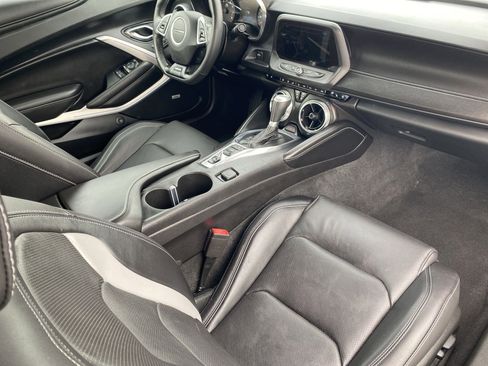Used 2017 Chevrolet Camaro LT image 32