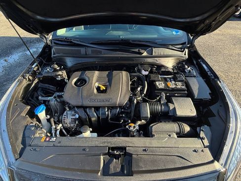 Certified 2024 Kia Forte LXS w/ LXS Technology Package image 25