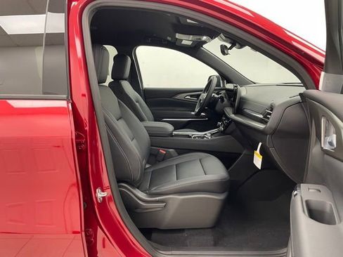 New 2026 Chevrolet Traverse LT image 15