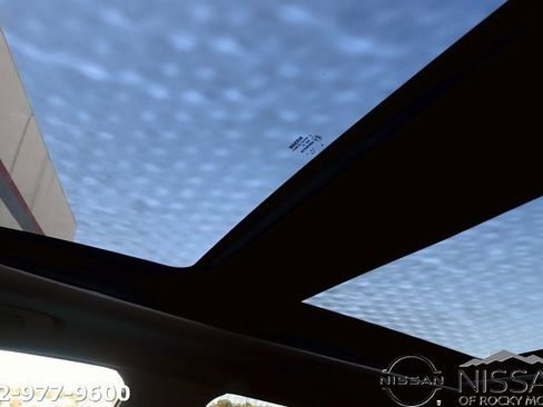 Certified 2021 Nissan Murano SL w/ SL Moonroof Package image 30