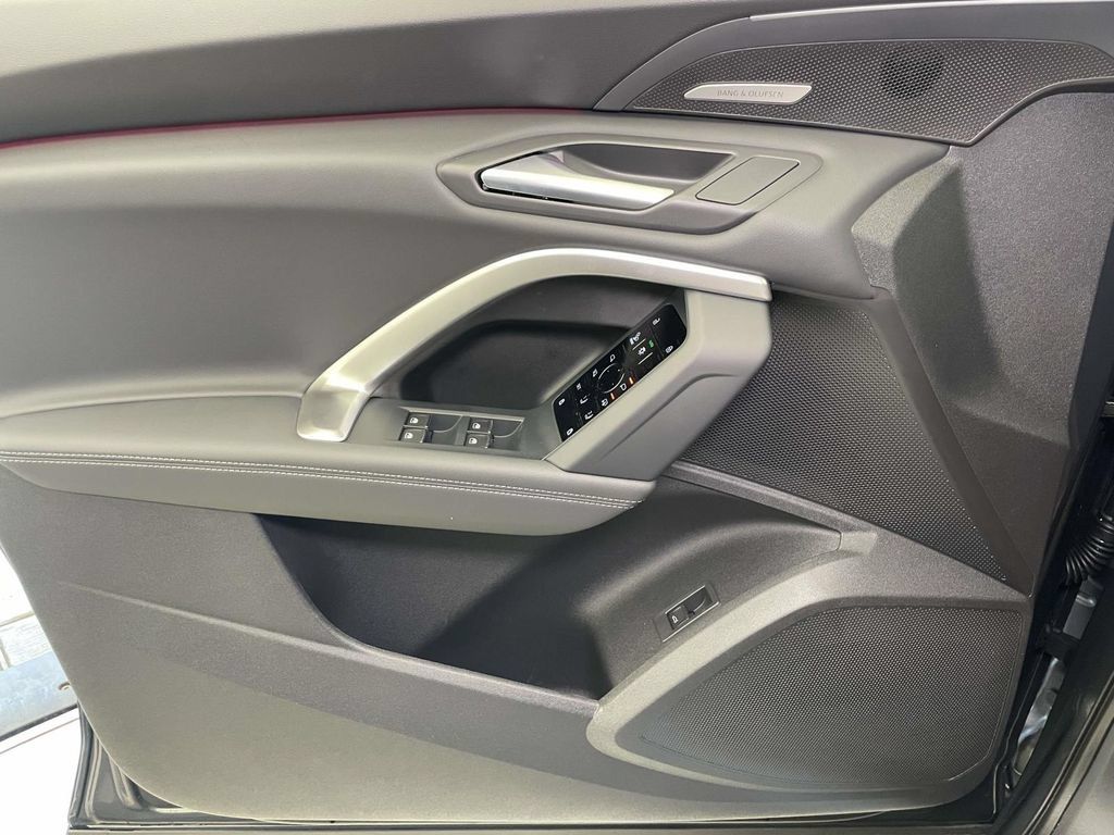 New 2026 Audi Q5 Premium Plus AWD/4WD image 34