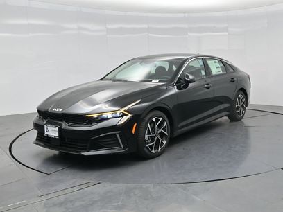 New 2026 Kia K5 EX