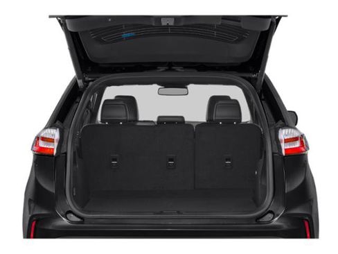 Used 2022 Ford Edge ST-Line w/ Class II Trailer Tow Package image 14