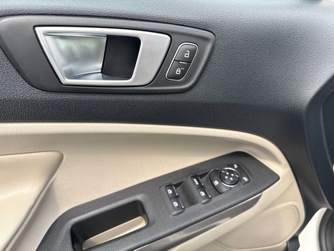 Used 2020 Ford EcoSport Titanium w/ Interior Protection Package FWD image 24