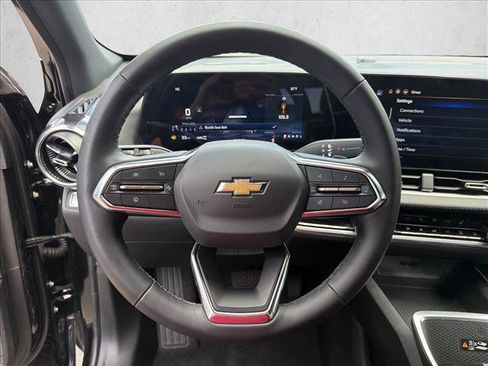Used 2026 Chevrolet Equinox LT w/ Convenience Package II AWD/4WD image 15