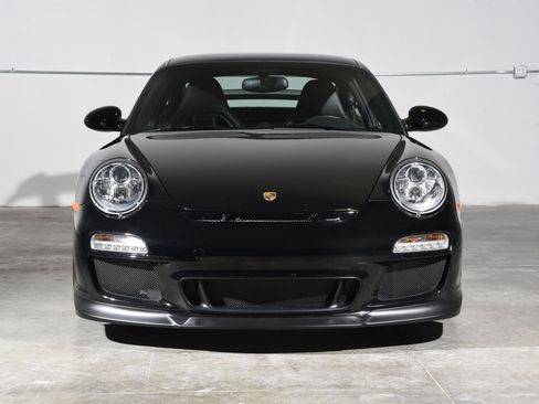 Used 2010 Porsche 911 GT3 RWD image 11