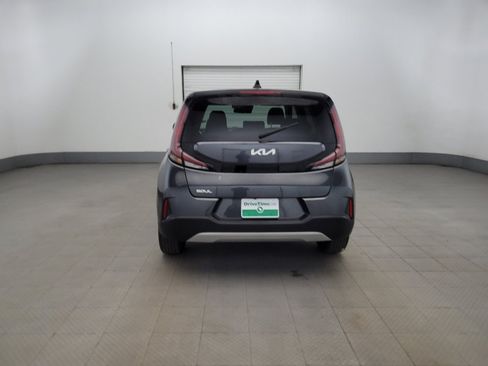 Used 2024 Kia Soul LX w/ Option Group 015 image 6