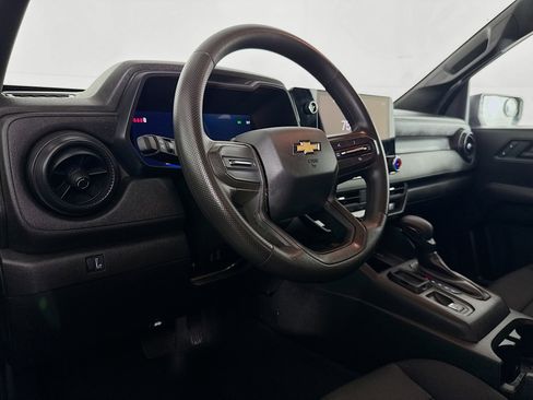 Used 2024 Chevrolet Colorado W/T RWD image 22