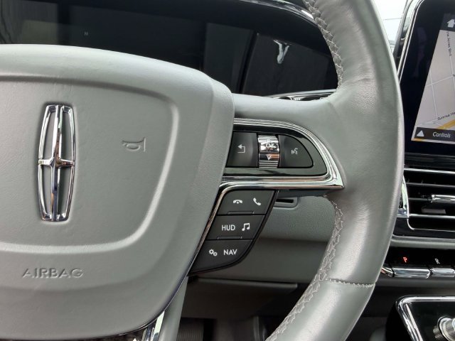 Used 2018 Lincoln Navigator Reserve w/ Technology Package AWD/4WD image 29