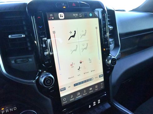 Used 2025 RAM 1500 Big Horn image 19