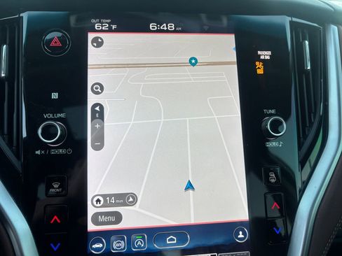 Used 2022 Subaru Outback Touring w/ Popular Package #2 image 10