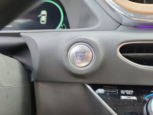Used 2021 Hyundai Sonata Limited image 26