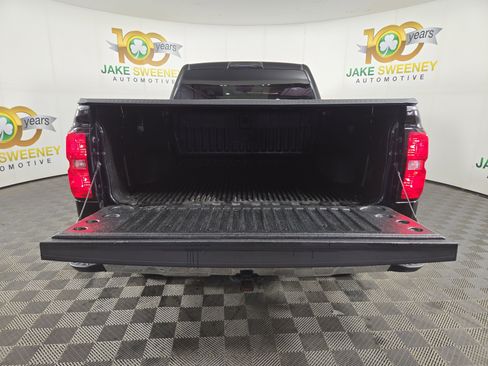 Used 2018 Chevrolet Silverado 1500 LT w/ All Star Edition image 32