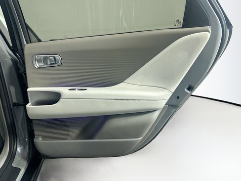 Used 2023 Hyundai Ioniq 6 SEL RWD image 31