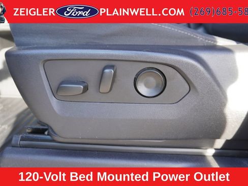 Used 2023 Chevrolet Silverado 1500 Custom AWD/4WD image 17