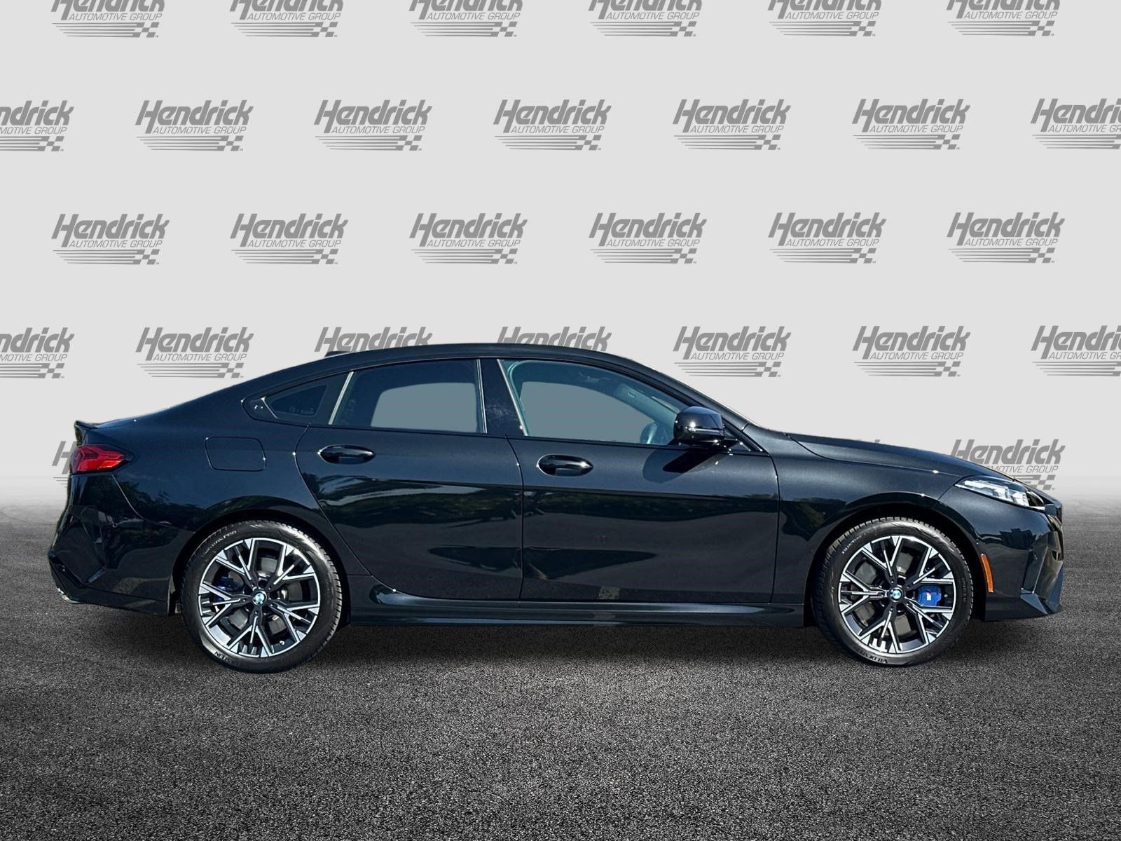 Used 2025 BMW M235i xDrive w/ Technology Package AWD/4WD image 3
