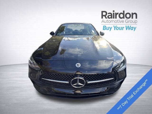 Used 2023 Mercedes-Benz C 300 4MATIC Sedan image 2