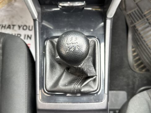 Used 2017 Mitsubishi Lancer ES image 14