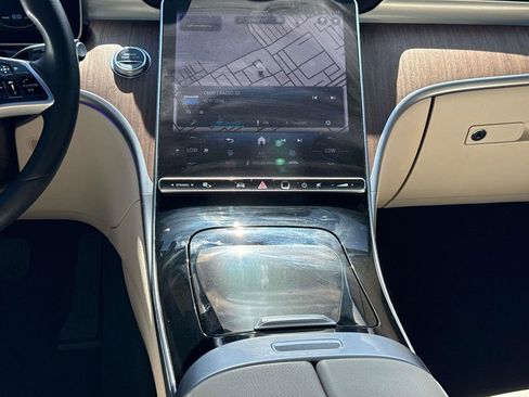 Used 2022 Mercedes-Benz C 300 4MATIC Sedan w/ Pinnacle Trim Package image 20