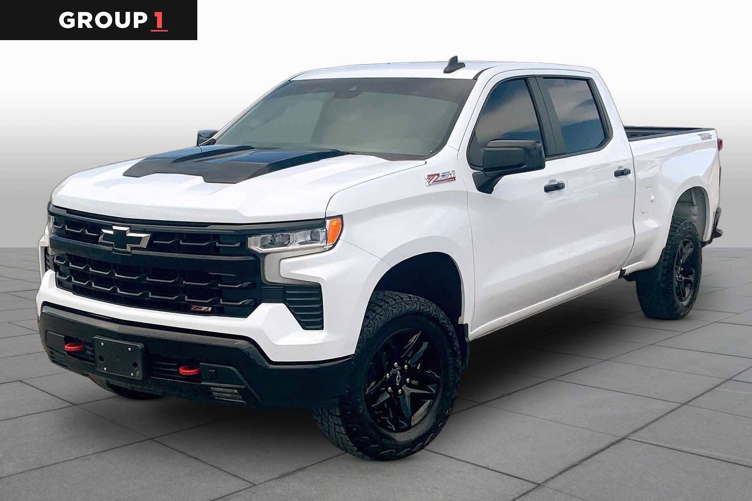 Used 2023 Chevrolet Silverado 1500 LT Trail Boss w/ Convenience Package II AWD/4WD image 1