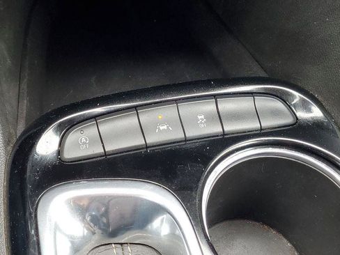 Used 2024 Buick Encore GX Preferred FWD image 17