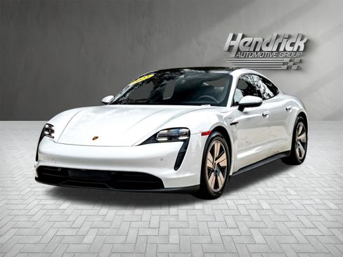 Used 2023 Porsche Taycan 4S image 5