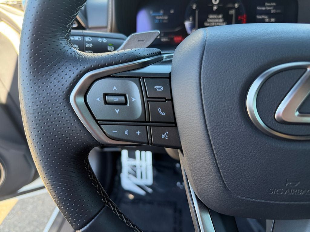 Used 2026 Lexus IS 350 F Sport RWD image 15
