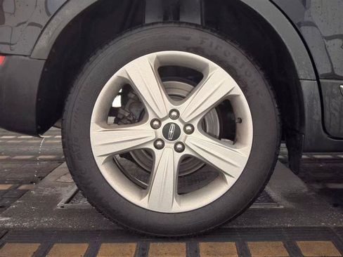 Used 2015 Lincoln MKC FWD image 11