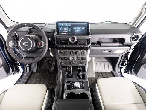 New 2025 INEOS Grenadier Fieldmaster Edition AWD/4WD image 24