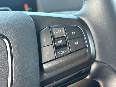 Used 2025 Ford Mustang Mach-E Select AWD/4WD image 32