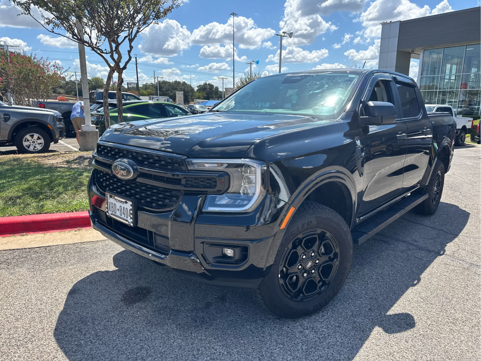 Used 2025 Ford Ranger XLT w/ Black Appearance Package RWD image 2
