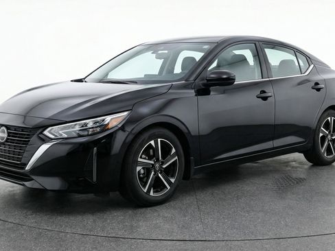 Used 2025 Nissan Sentra SV FWD image 3