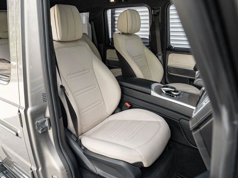 Used 2020 Mercedes-Benz G 550 image 10