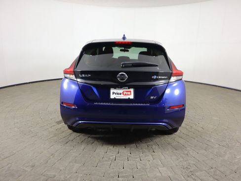 Used 2022 Nissan Leaf SV w/ Protection Package image 7