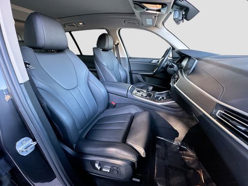 Used 2020 BMW X7 xDrive40i w/ Parking Assistance Package image 31