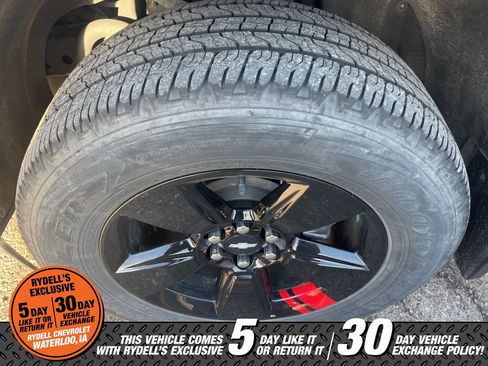 Used 2021 Chevrolet Colorado LT w/ Redline Special Edition image 6