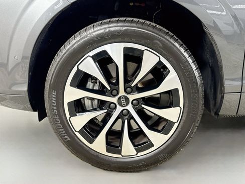 Certified 2026 Audi Q3 quattro 2.0T AWD/4WD image 30