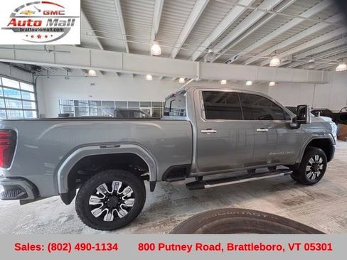 Used 2024 GMC Sierra 3500 Denali w/ Denali Reserve Package image 8