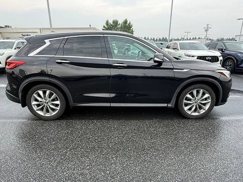Used 2019 INFINITI QX50 Essential w/ Premium Heat Package AWD/4WD image 15