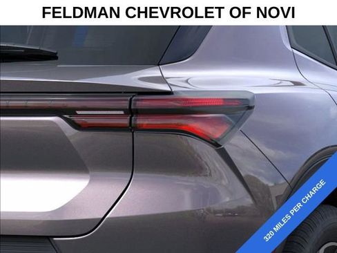 New 2026 Chevrolet Equinox EV LT image 11