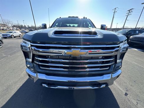 New 2026 Chevrolet Silverado 3500 LTZ w/ LTZ Convenience Package image 26