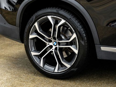 Used 2022 BMW X5 sDrive40i w/ Parking Assistance Package RWD image 47