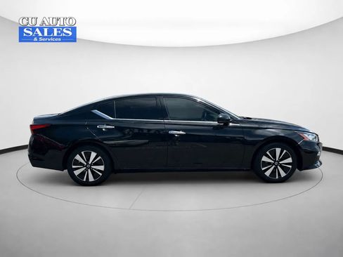 Used 2019 Nissan Altima 2.5 SL FWD image 8