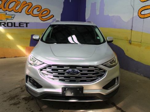 Used 2019 Ford Edge SEL w/ Equipment Group 201A AWD/4WD image 3