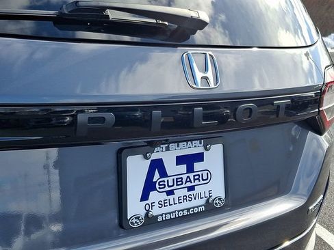 Used 2025 Honda Pilot Touring image 36