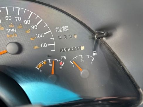 Used 1994 Pontiac Firebird Trans Am RWD image 40