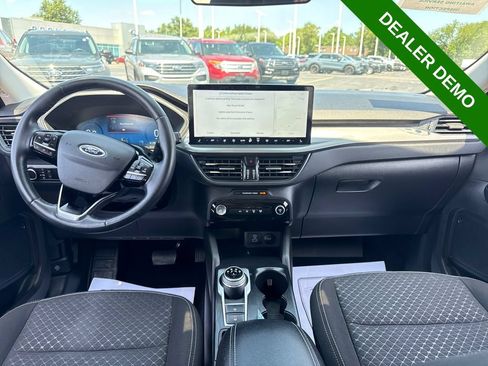 Used 2023 Ford Escape Active w/ Tech Pack #2 FWD image 15